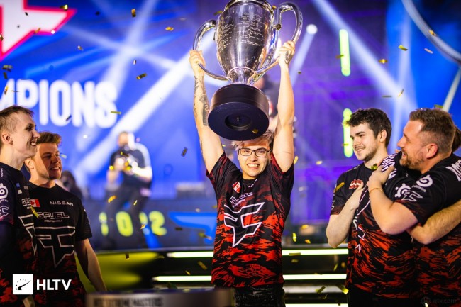 G2在BLAST Premier秋季小组赛2024中战胜NiP